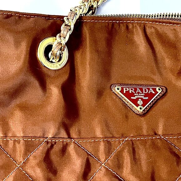 Vintage brown marrone Prada quilted nylon bag - Picture 4 of 13